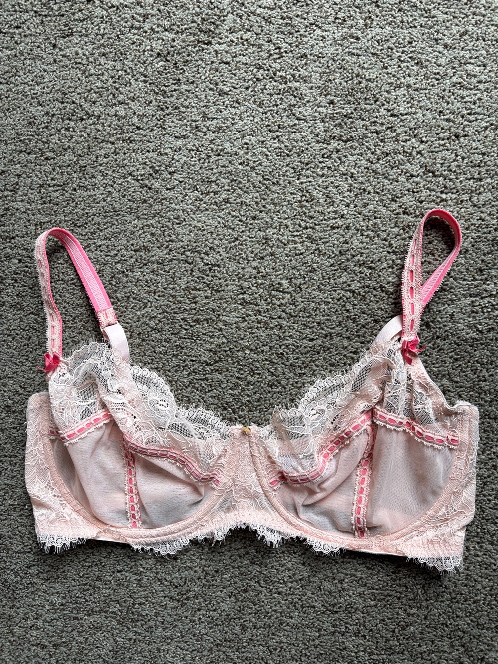 Adore Me Delicate Pink Lace Underwire unlined Bra sz 38 DD